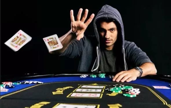 德州扑克必须掌握的九种牌型大小